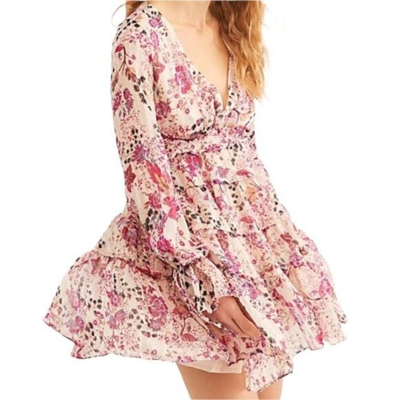 Free People Closer To The Heart Mini Dress in Pink Floral Size Small NWOT - Picture 2 of 14